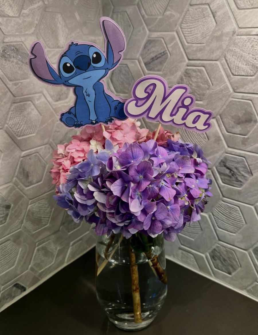 Custom themed centerpiece